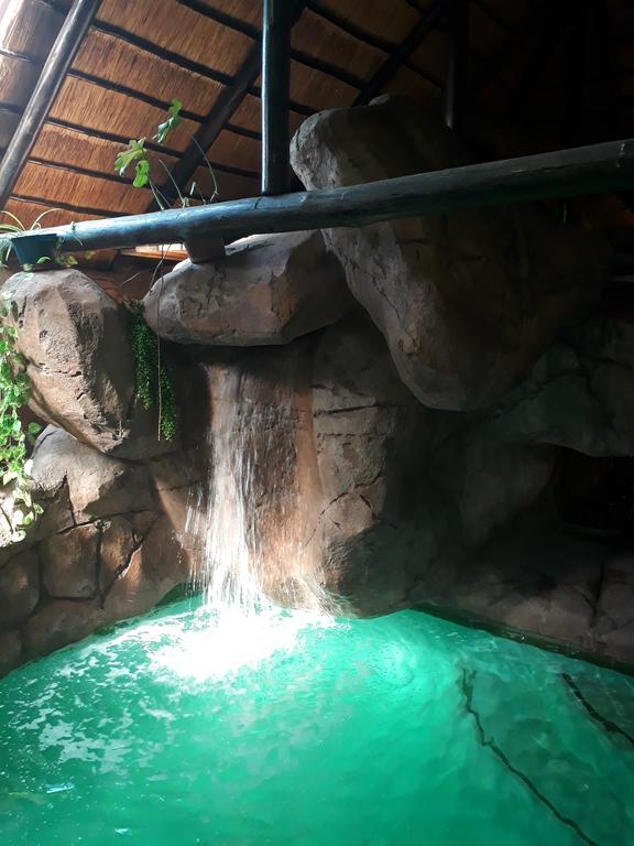 Pride Rock Accommodation ミデルバーグ エクステリア 写真