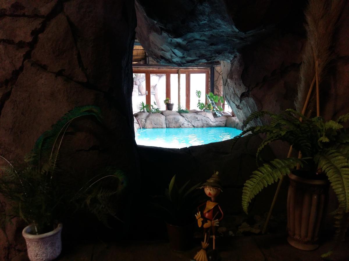 Pride Rock Accommodation ミデルバーグ エクステリア 写真